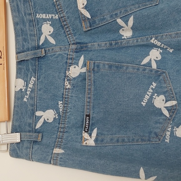 Playboy 90s high rise boyfriend Jeans - Picture 9 of 14